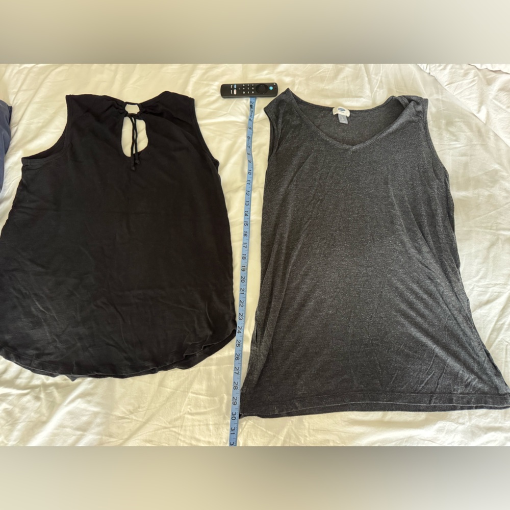 Old Navy Black and Gray Cut Out Tank Tops Large Tall